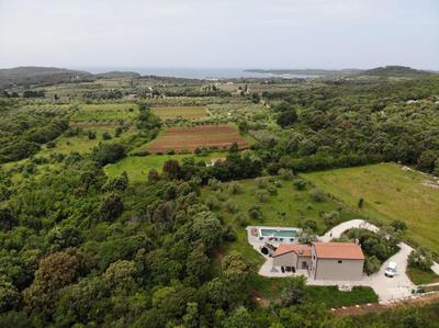 Olive Garden Paradise with heated Swimming Pool