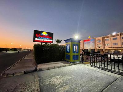 Luxury cecelia resort hotel