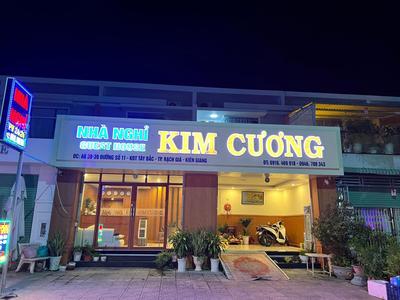 Nhà nghỉ Kim Cương