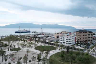 City Seaview Apartment by Vlora Office