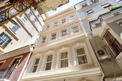 Armel Homes Galata