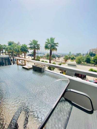 Marina Zeas Seaview House-MarinaQ