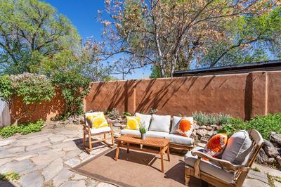 Stunning Artful Adobe - Super Walkable Location - Cozy and Comfortable