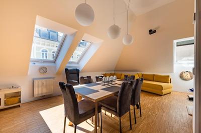 TAMLiving Graz Center 2 Schlafzimmer Comfort Air conditioning WIFI XBOX