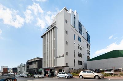 Central Urban Oasis at The Harri with braai area & Coworking
