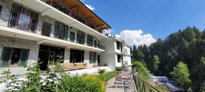 Doghari Stays - Auberge