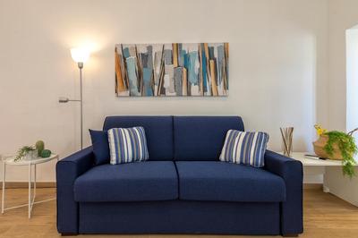 NURAS - La Marina Apartment & Room