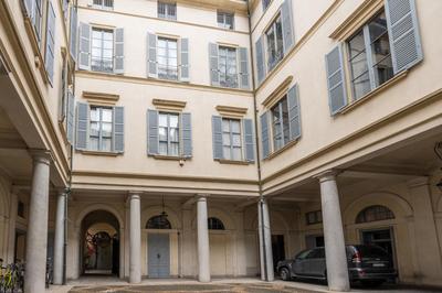 Nerino House, Elegante e tranquillo appartamento a 5 minuti dal Duomo