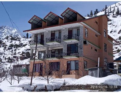Hotel Cafe Chalte Chalte, Manali