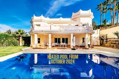 Villa SVIM, walking distance to the beach!