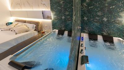 MAZZINI LUXURY JACUZZY SUITE Catania