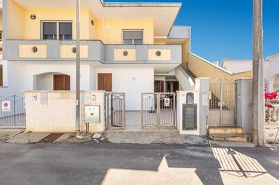 Casa Anja by BarbarHouse