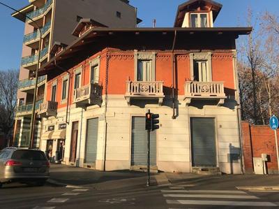 bilocale su due piani vicino centro