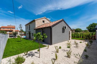 Villa Bugenvilija with Private Pool