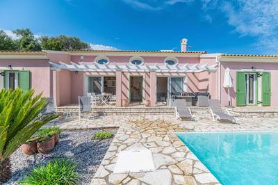 Villa Malva -Kassiopi View -Breathtaking Views