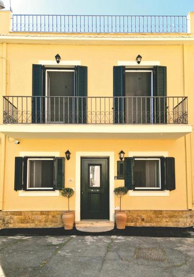 Alba Spacious Maisonette
