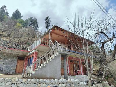 Karwan Cafe and Retreat