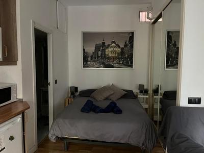 LA LATINA APARTMENT
