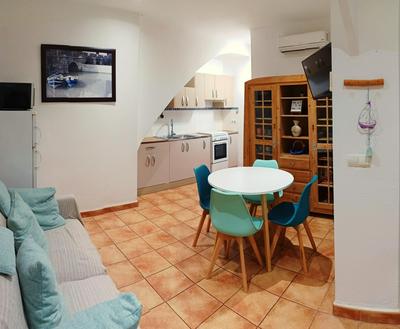 Can Trafalgar - Casita en pueblo marinero