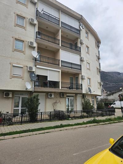 Apartman Aladin Sutomore