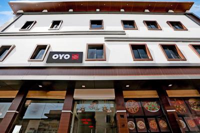 Hotel O Shivam guest house and restaurant