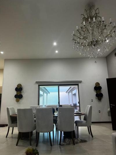 Villa napoles
