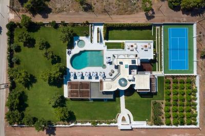 Villa Utopia, Private Estate at Loutraki Hills