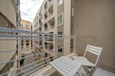 Sliema 2BR Apartment Fully AC & 10 Min Walk to Balluta