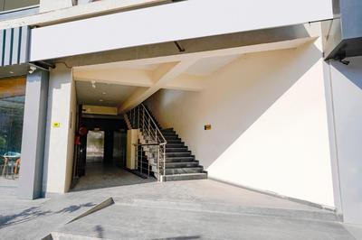 FabHotel Grey Sky - Nr Gandhinagar Sector 11