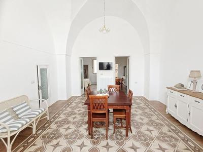 Domus Donata