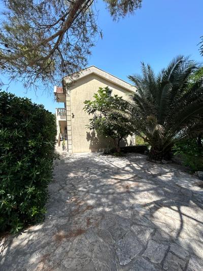 Prcanj Beach Villa