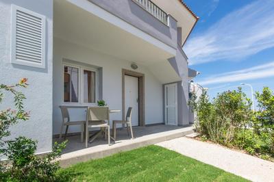 Suite with garden in Lu Bagnu