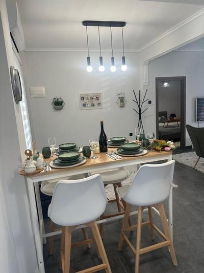 Apartment M
