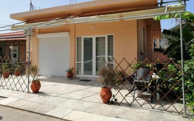 Ammos House Katakolo - by the sea
