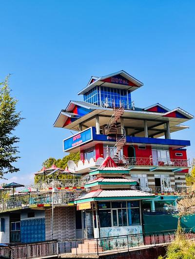HOTEL WATERLAND