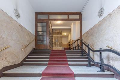 GuestHost - Matinum Central & Spacious Apartment