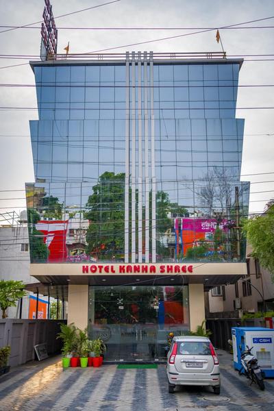 Hotel kanha shree By Cosmos Green