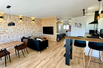 18 Refugio romántico con jacuzzi