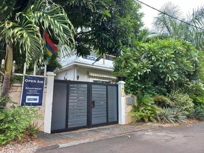 Open Air Café & Apartments