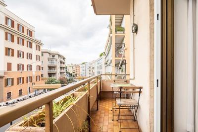 Villa Borghese cozy apt