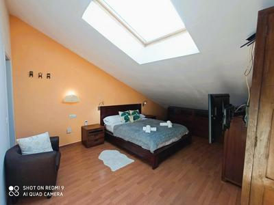 Duplex en Centro de Malaga, calle Nuño Gomez