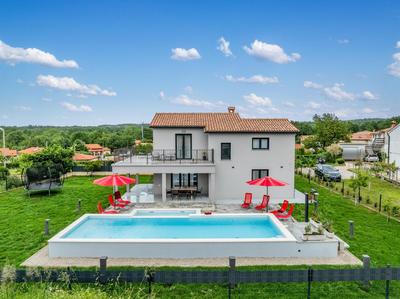 Holiday Home Family Love by 22Estates
