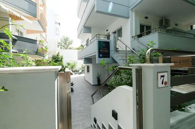 Rhodes Retreat: Modern Comfort in Serene Luxury