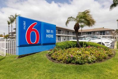 Motel 6-Santa Ana, CA