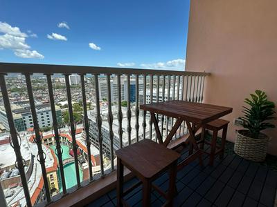 Amazing Sunrise Venice Grand Canal Balcony, Xbox Series X console with Game Pass Ultimate, FREE coffee, Pool, Gym & Sauna, 5 mins to BGC