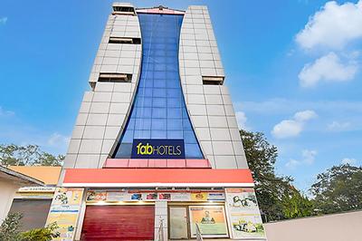 FabHotel Star Lotus