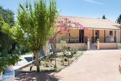 Stavros & Loulas House