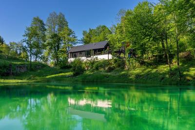 Mur mur cottage