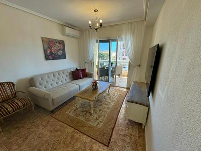 Cozy 2 bedroom apartment near Los Locos Beach