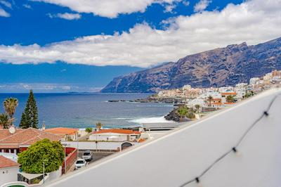2BDR Ocean View & Large PRIVATE Terrace in Puerto de Santiago